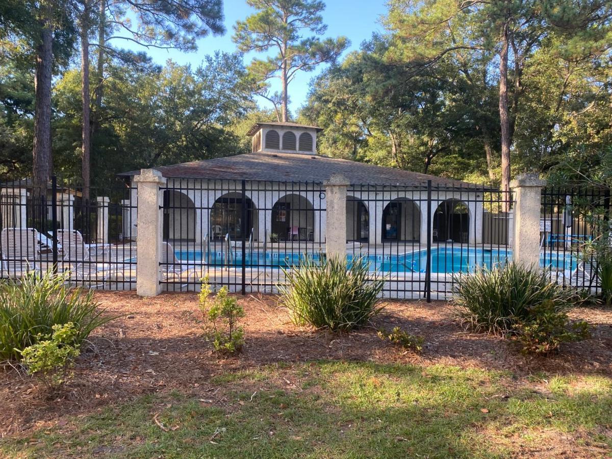 Hhi Homes- Newly Renovated Cozy Modern Pet-Friendly Villa-Ideal Location Île de Hilton-Head Extérieur photo