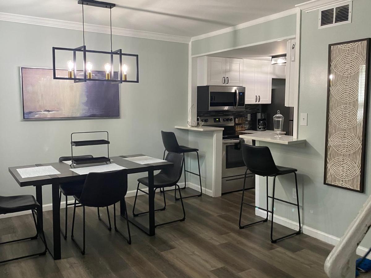 Hhi Homes- Newly Renovated Cozy Modern Pet-Friendly Villa-Ideal Location Île de Hilton-Head Extérieur photo